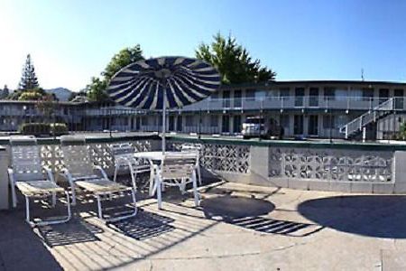Economy Inn Ukiah Eksteriør bilde